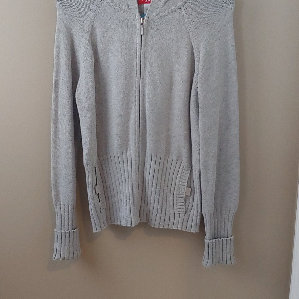 Zip up sweater